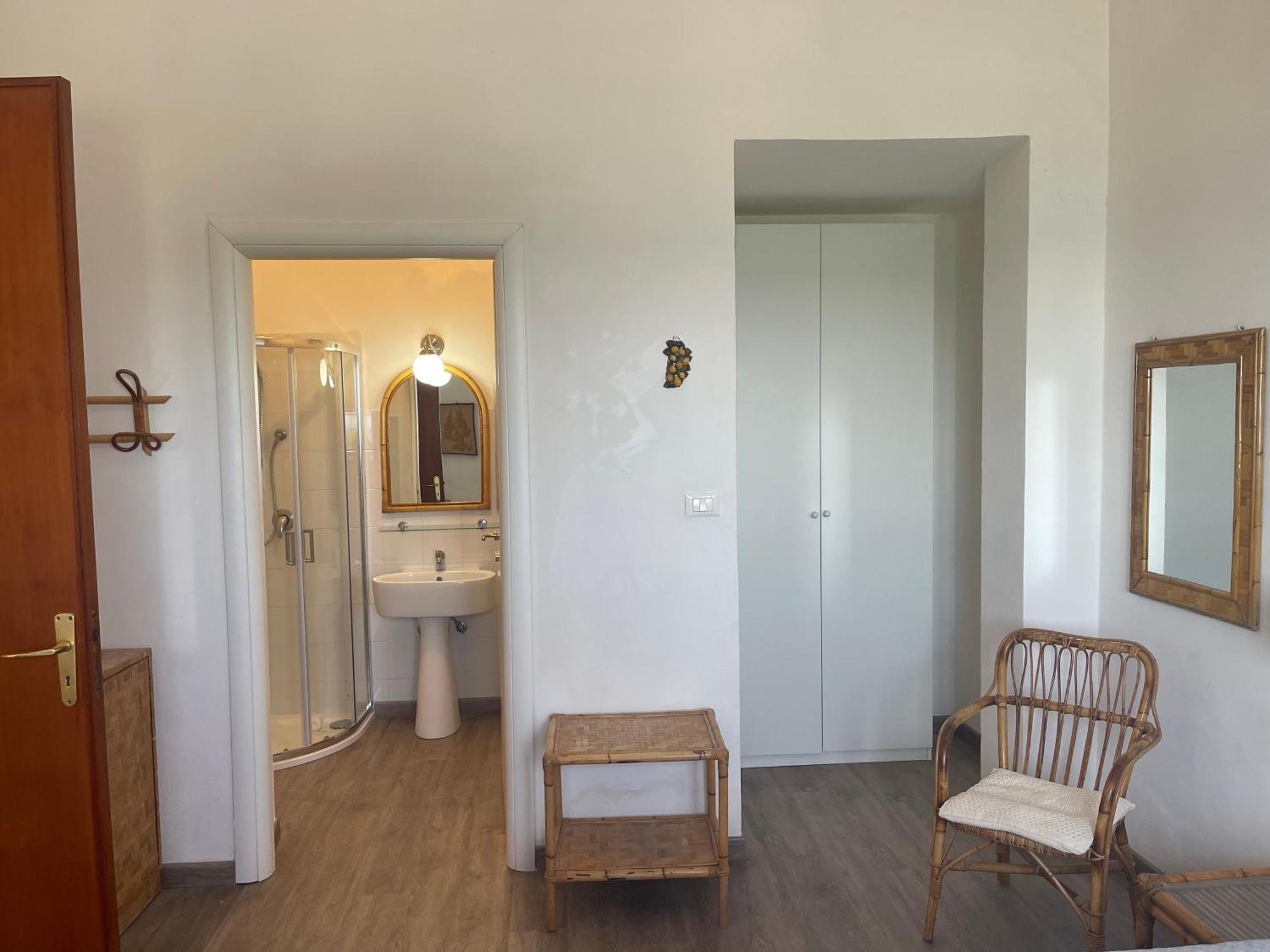 Apartment In Calamoni